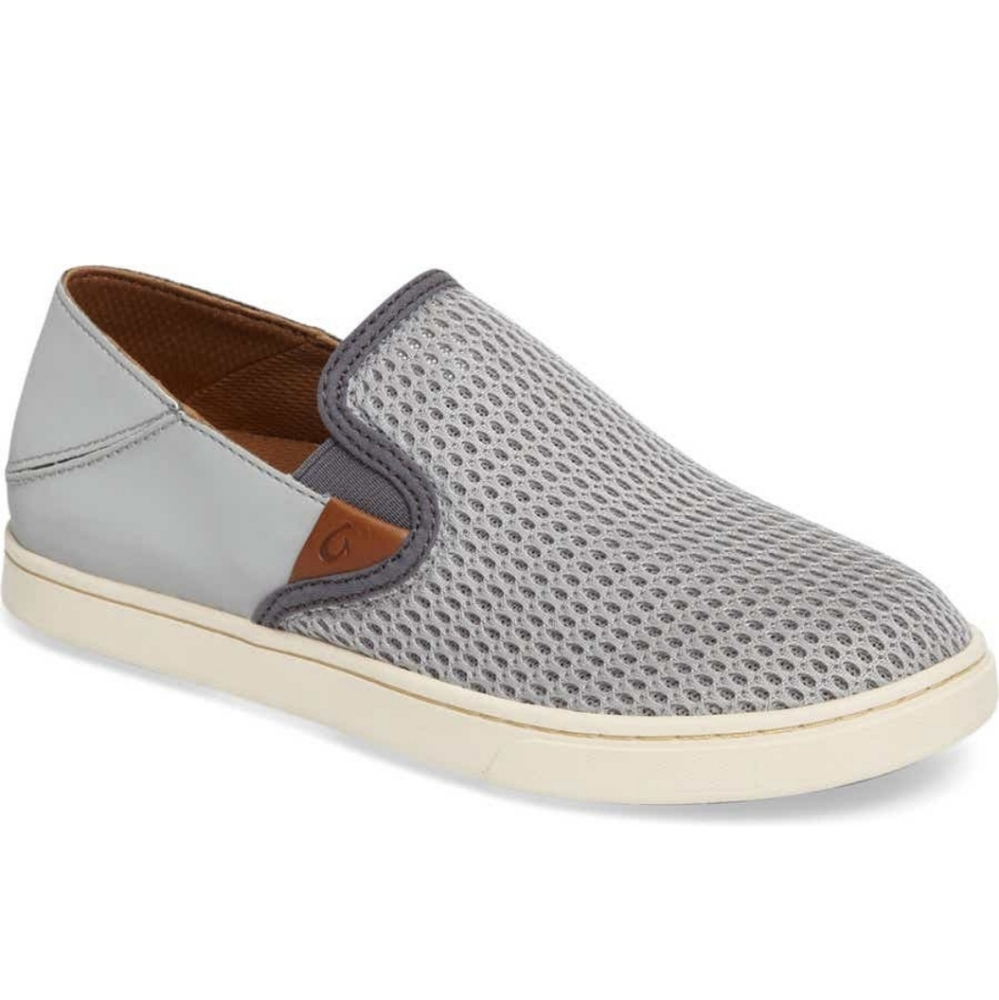 Olukai pehuea slip on sneakers 8.5